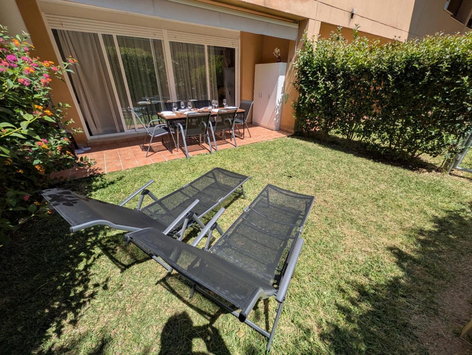 Adosado Nuevo Con Piscina, Playa, Garaje Y Jardin Los Canos De Meca Luaran gambar