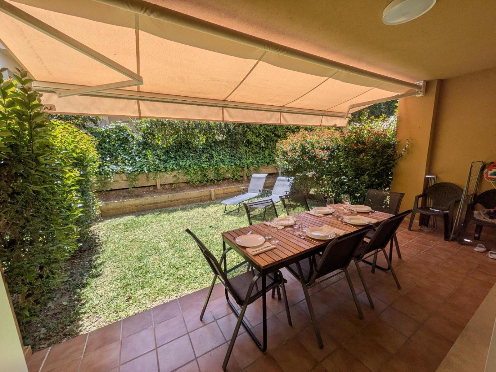 Adosado Nuevo Con Piscina, Playa, Garaje Y Jardin Los Canos De Meca Luaran gambar
