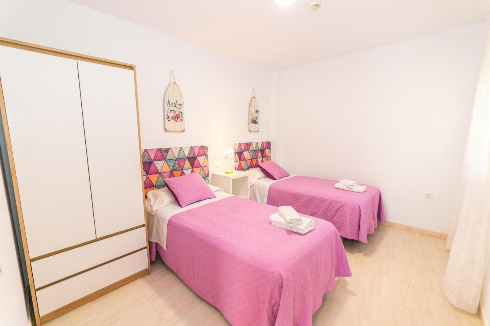 Adosado Nuevo Con Piscina, Playa, Garaje Y Jardin Los Canos De Meca Luaran gambar